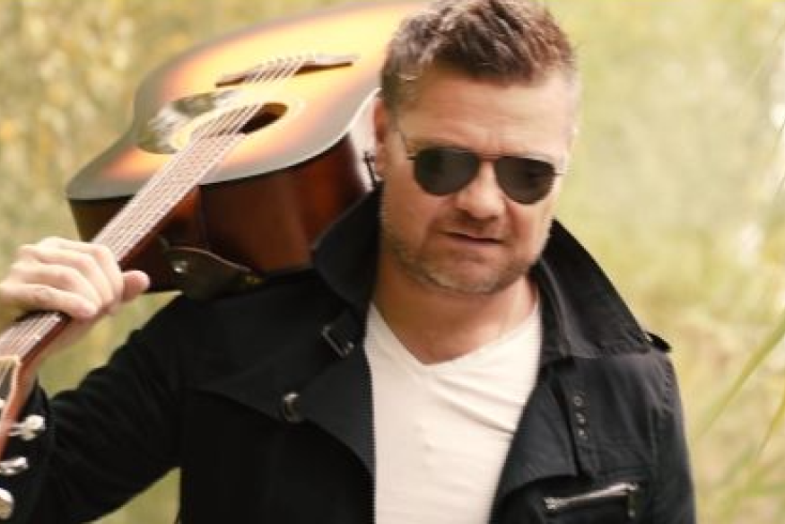 CHRIS MALDAH, L'ARTISTE PASSIONNÉ